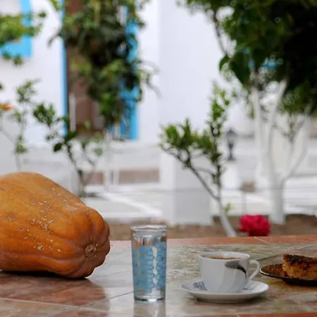 Perivoli 1-chora Hébergement de vacances *